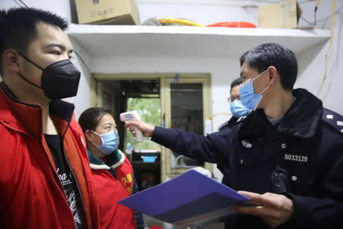 网上被黑取款通道维护一个星期怎么出黑.内容核心(图)