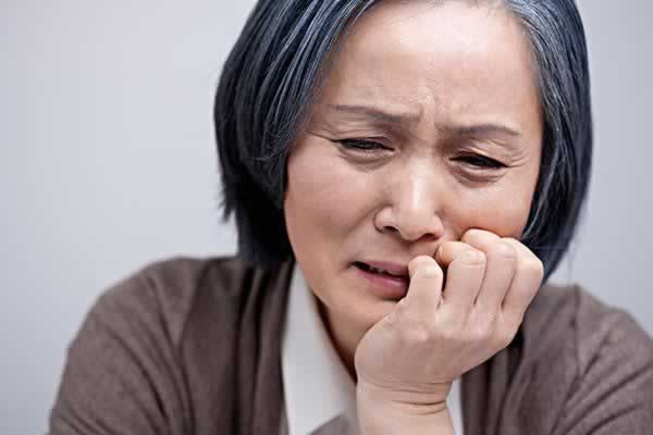 关于【在网上遇到平台维护钱取不出来的情况该怎么呢】。【注意事项必看】